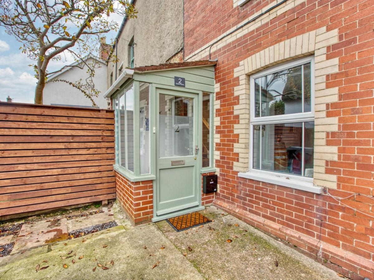 Pass The Keys Lovely 2-Bed Apartment Colyton Near Jurassic Coast Exterior photo